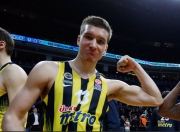 明晨全明星赛前瞻：若昂·菲利克斯伤情更新，费内巴切冲击不败纪录(软刺晨月晨星陆昂旭)